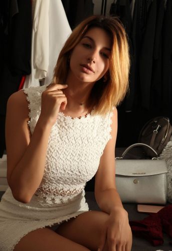 Лена проститутка СПб у метро Проспект Большевиков самые проститутки Питера